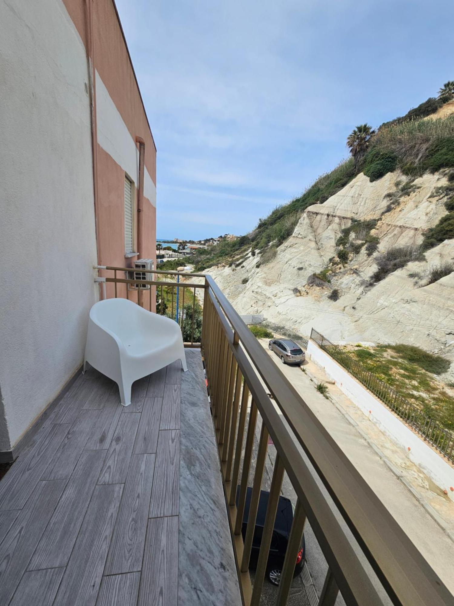 Frontemare Locazione Turistica Hotel Porto Empedocle Exterior foto