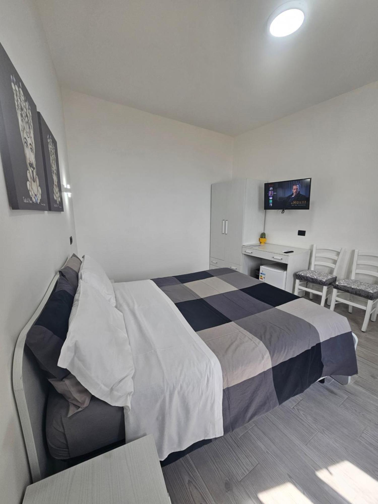 Frontemare Locazione Turistica Hotel Porto Empedocle Exterior foto